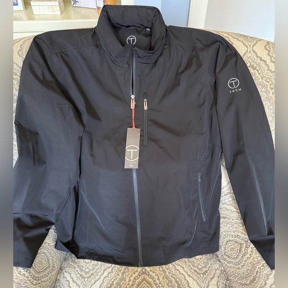 Tumi T-Tech Rain Jacket Size XL NWT ☔️☔️☔️